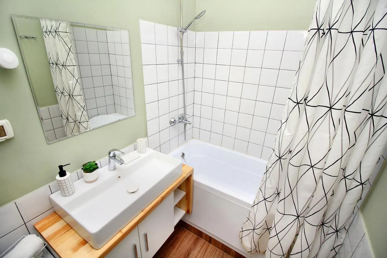 Perfect Spacious Apartment 356 Almaty